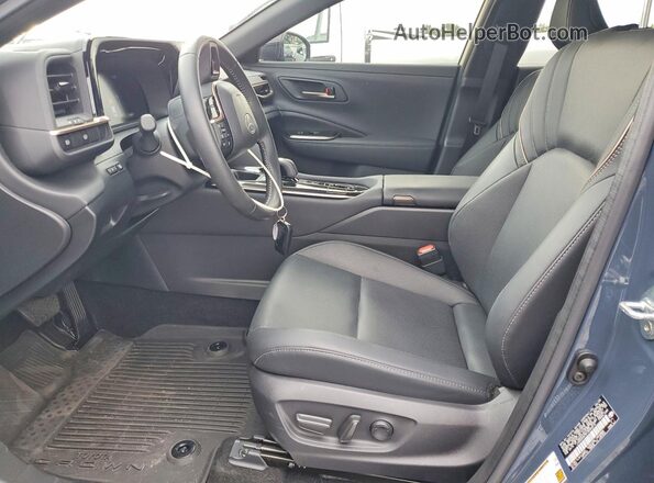JTDAAAAF8T3040615 2026 TOYOTA CROWN Gray წინა სალონის ხედი
