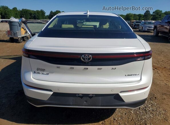 JTDAAAAF9R3027428 2024 TOYOTA CROWN White Widok z tyłu