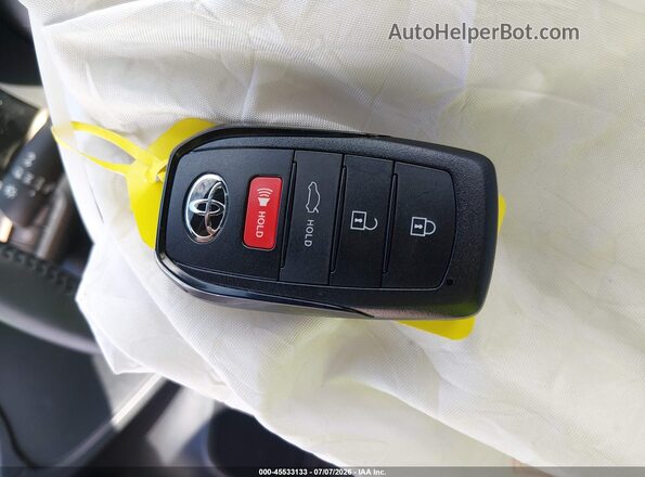 JTDAAAAFXP3017410 2023 TOYOTA CROWN White Vista del salpicadero