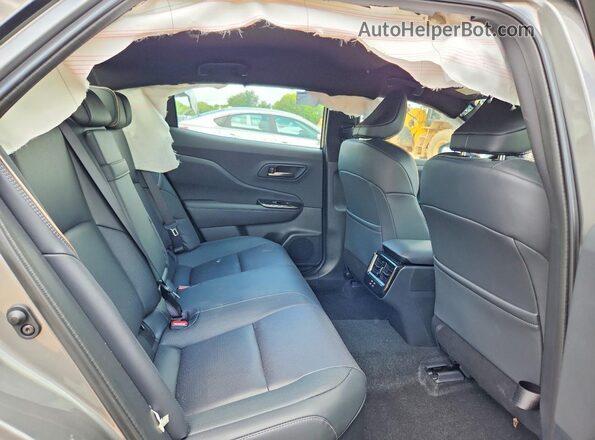 JTDAAAAFXT3049588 2026 TOYOTA CROWN Gray Вид задньої частини салону