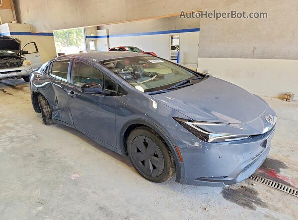 JTDACAAU1P3003226 2023 TOYOTA PRIUS Gray Delantero derecho