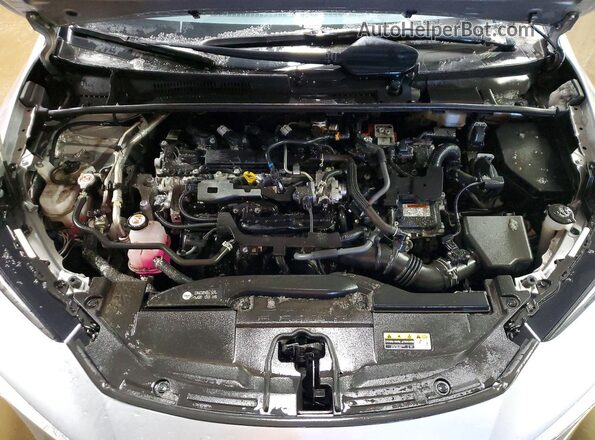 JTDACAAU2R3028395 2024 TOYOTA PRIUS Silver Вид задньої частини салону