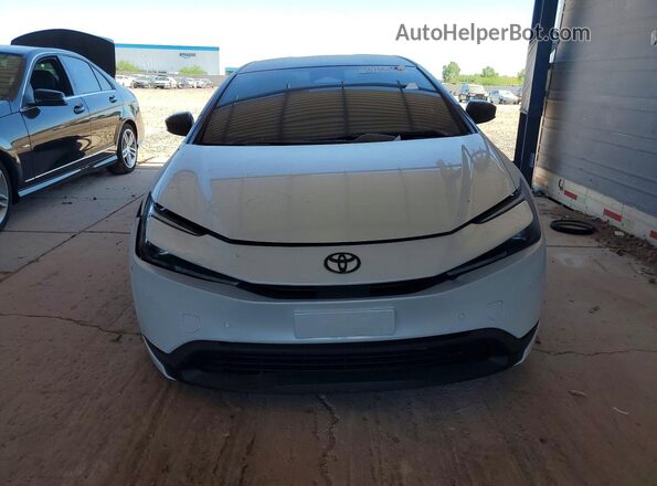 JTDACAAU3P3006239 2023 TOYOTA PRIUS White Front view