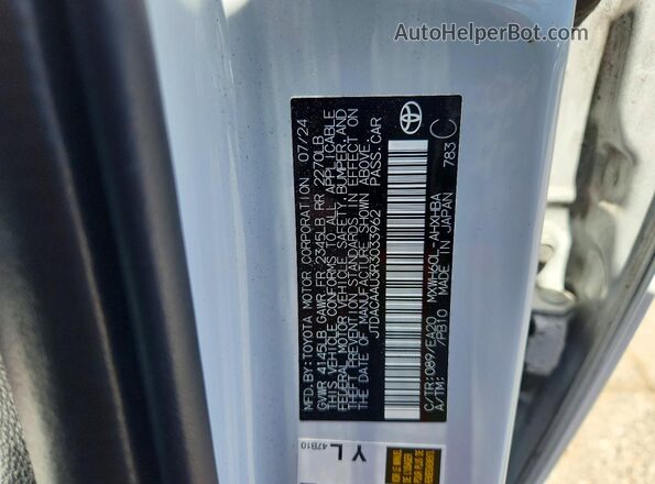 JTDACAAU3R3033962 2024 TOYOTA PRIUS White Engine compartment view