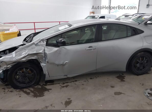 JTDACAAU5P3003911 2023 TOYOTA PRIUS Silver 