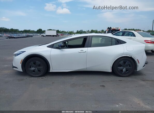 JTDACAAU5P3010034 2023 TOYOTA PRIUS White 