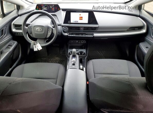 JTDACAAU6P3001729 2023 TOYOTA PRIUS Silver Widok deski rozdzielczej