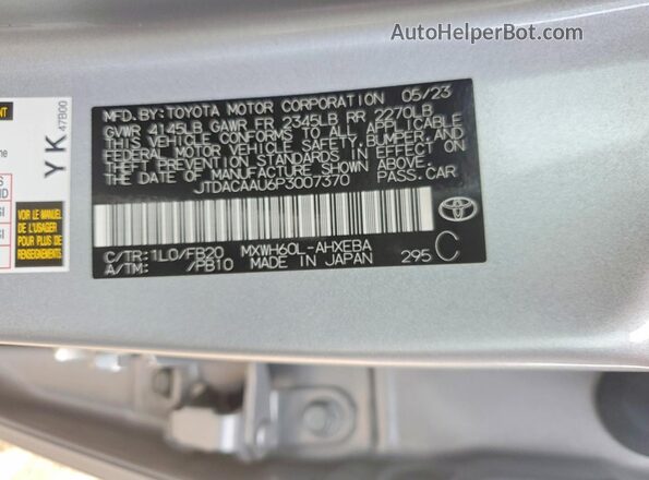 JTDACAAU6P3007370 2023 TOYOTA PRIUS Silver VIN კოდის სტიკერის ხედი