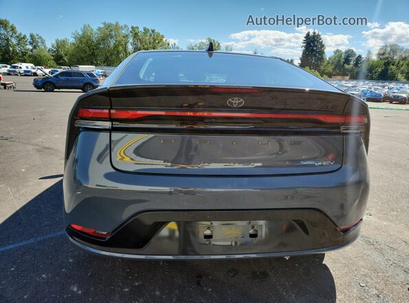 JTDACAAU6T3082032 2026 TOYOTA PRIUS Gray 