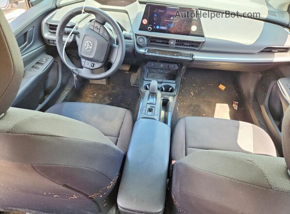 JTDACAAU7S3055372 2025 TOYOTA PRIUS White წინა პანელის ხედი