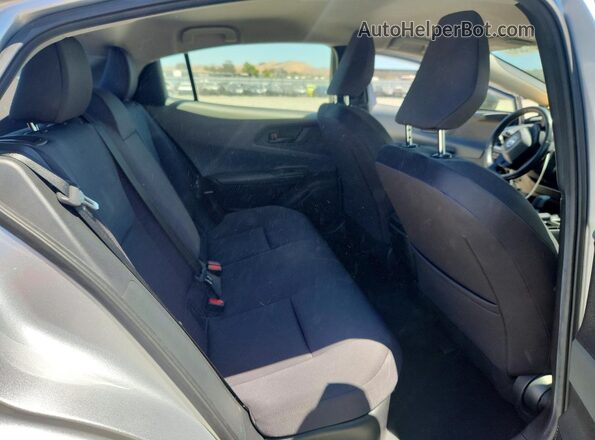 JTDACAAUXR3016513 2024 TOYOTA PRIUS Silver Vista de los asientos traseros