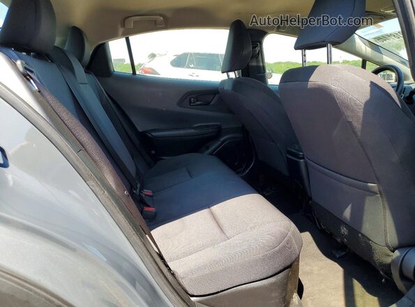 JTDACAAUXR3026376 2024 TOYOTA PRIUS Gray Vista de los asientos traseros