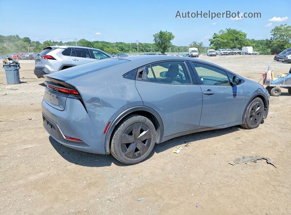 JTDACAAUXR3026376 2024 TOYOTA PRIUS Gray Trasero derecho