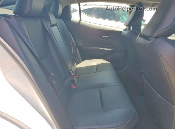 JTDACAAUXS3052868 2025 TOYOTA PRIUS White უკანა სავარძლების ხედი