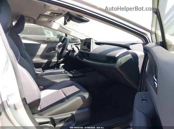 JTDACAAUXT3069798 2026 TOYOTA PRIUS Gray Вид салону спереду
