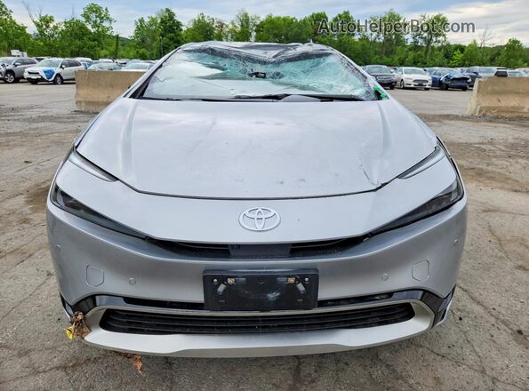 JTDACACU1S3043473 2025 TOYOTA PRIUS Silver Vista frontal