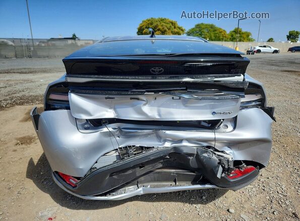 JTDACACU1T3063191 2026 TOYOTA PRIUS Silver Вид ззаду