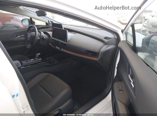 JTDACACU4R3020022 2024 TOYOTA PRIUS PRIME White წინა სალონის ხედი
