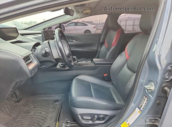 JTDACACU7R3019964 2024 TOYOTA PRIUS Gray წინა სალონის ხედი