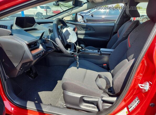 JTDACACU8T3069604 2026 TOYOTA PRIUS Red წინა სალონის ხედი