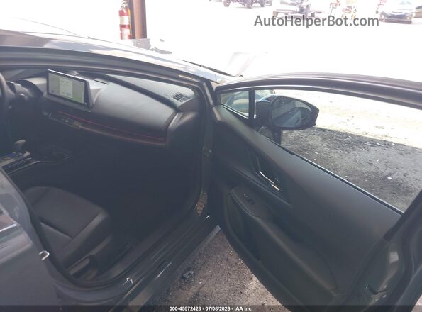 JTDACACU9T3061608 2026 TOYOTA PRIUS PLUG-IN HYBRID Gray Front interior view