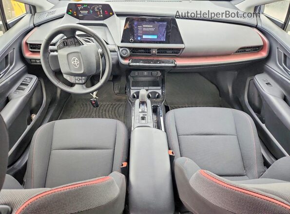 JTDACACUXR3023930 2024 TOYOTA PRIUS Gray Widok deski rozdzielczej