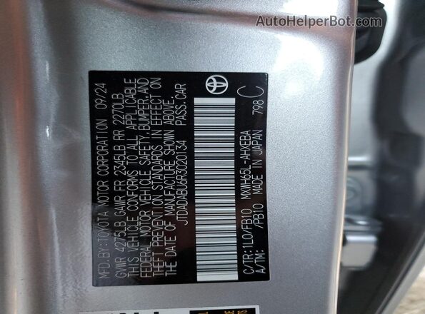 JTDADABU6R3020134 2024 TOYOTA PRIUS Silver VIN კოდის სტიკერის ხედი