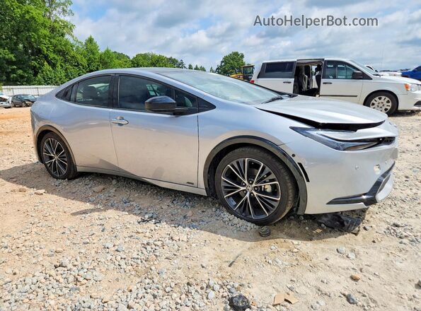 JTDADABUXP3000563 2023 TOYOTA PRIUS Silver Передня права чверть