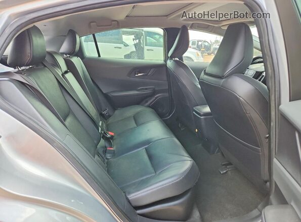 JTDADABUXP3000563 2023 TOYOTA PRIUS Silver Вид задніх сидінь