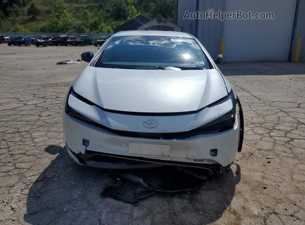 JTDADABUXR3016393 2024 TOYOTA PRIUS White Front view