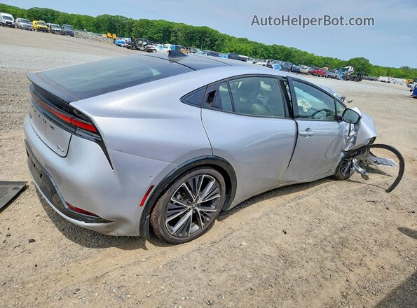 JTDADABUXT3033671 2026 TOYOTA PRIUS Silver Հետևի աջ