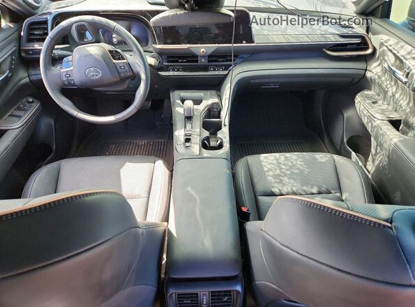 JTDAFAAF3P3000188 2023 TOYOTA CROWN Two Tone Dashboard view