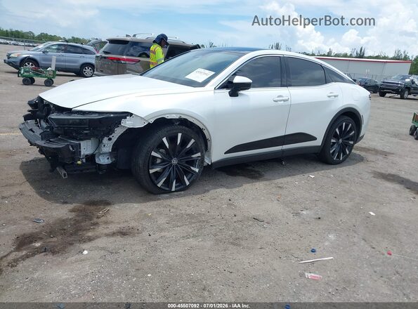JTDAFAAF9R3007679 2024 TOYOTA CROWN White Передня ліва чверть