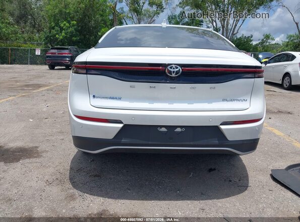 JTDAFAAF9R3007679 2024 TOYOTA CROWN White 
