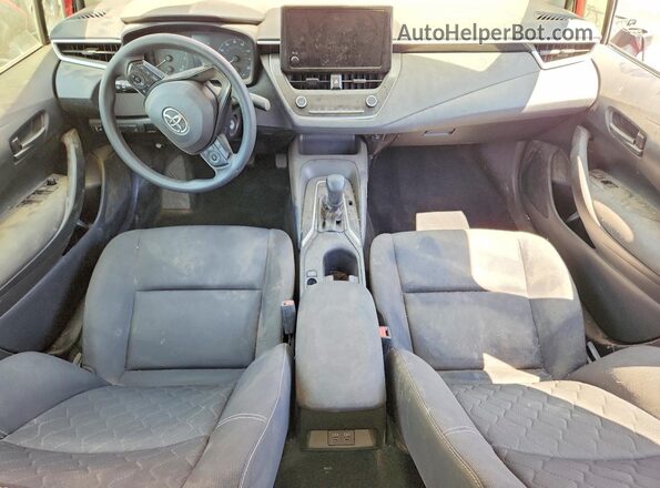 JTDB4MEE1PJ009710 2023 TOYOTA COROLLA Красный Вид панели приборов