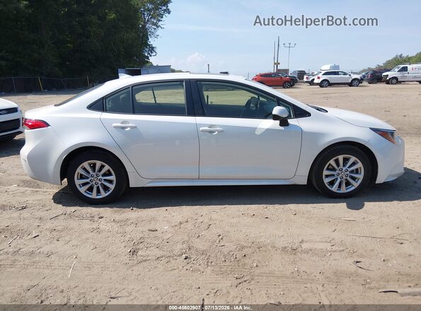 JTDB4MEE2PJ007769 2023 TOYOTA COROLLA White Vista interior trasera
