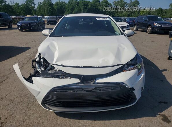 JTDB4MEE2R3022764 2024 TOYOTA COROLLA White Vista frontal