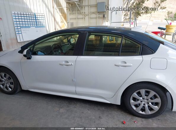JTDB4MEE3R3024684 2024 TOYOTA COROLLA White Սալոնի 360 աստիճան տեսք