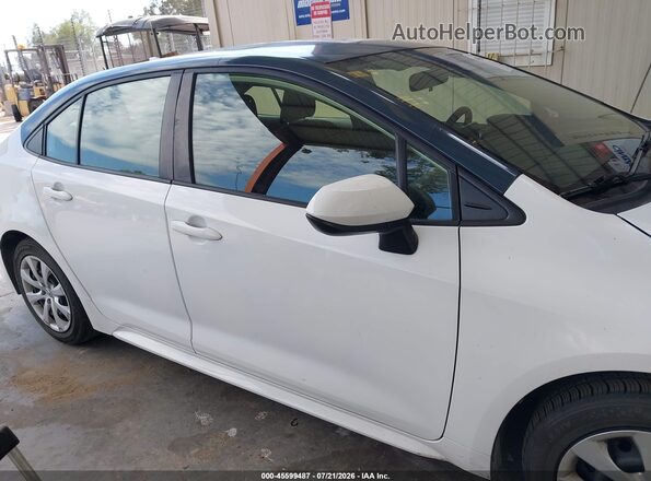 JTDB4MEE3R3024684 2024 TOYOTA COROLLA White Սալոնի հետևի տեսք