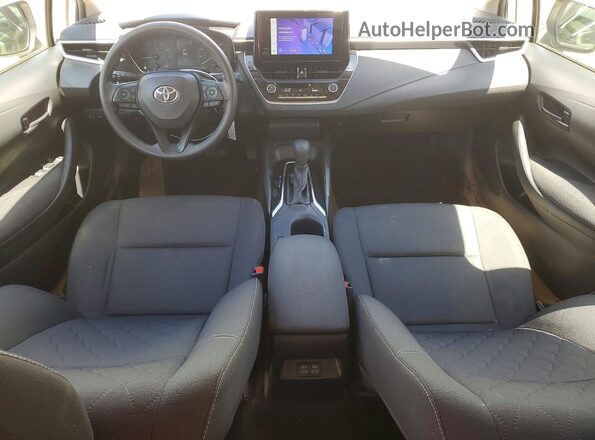 JTDB4MEE5R3020023 2024 TOYOTA COROLLA Белый Вид панели приборов