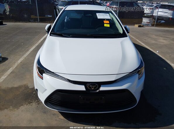 JTDB4MEE5RJ015397 2024 TOYOTA COROLLA White Widok zestawu wskaźników