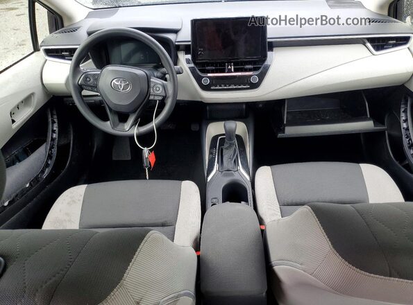 JTDB4MEE5T3040621 2026 TOYOTA COROLLA Синий Вид панели приборов