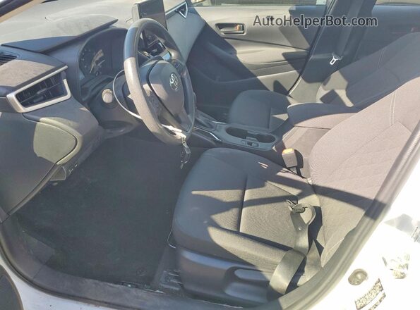 JTDB4MEE7PJ002454 2023 TOYOTA COROLLA White Vista interior delantera