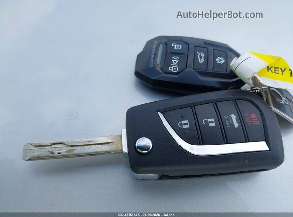 JTDB4MEE8P3003164 2023 TOYOTA COROLLA Серебряный Вид панели приборов