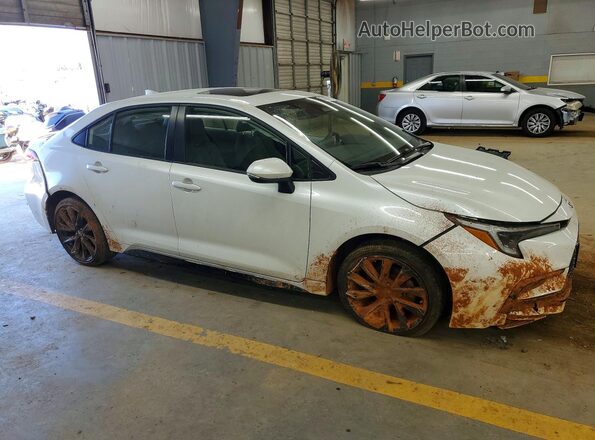JTDBCMFE0PJ014835 2023 TOYOTA COROLLA White Առջևի աջ