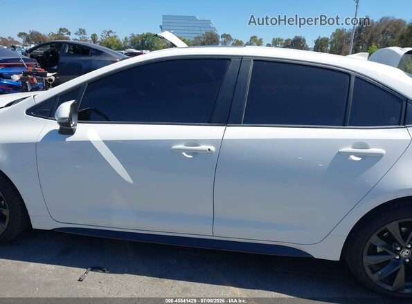 JTDBCMFE0PJ015001 2023 TOYOTA COROLLA White Vista interior de 360 grados