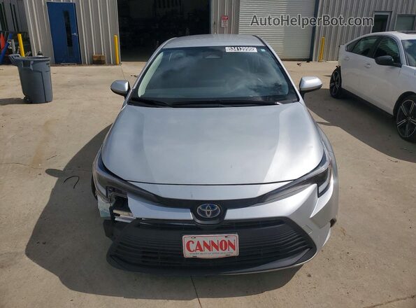 JTDBCMFE0S3073543 2025 TOYOTA COROLLA Silver Front view