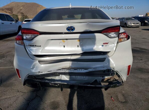 JTDBCMFE0SJ046693 2025 TOYOTA COROLLA White Вид ззаду