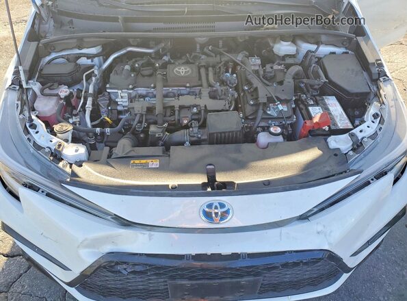 JTDBCMFE0SJ046693 2025 TOYOTA COROLLA White Вид задньої частини салону