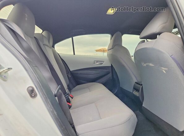 JTDBCMFE1P3022916 2023 TOYOTA COROLLA White Vista de los asientos traseros